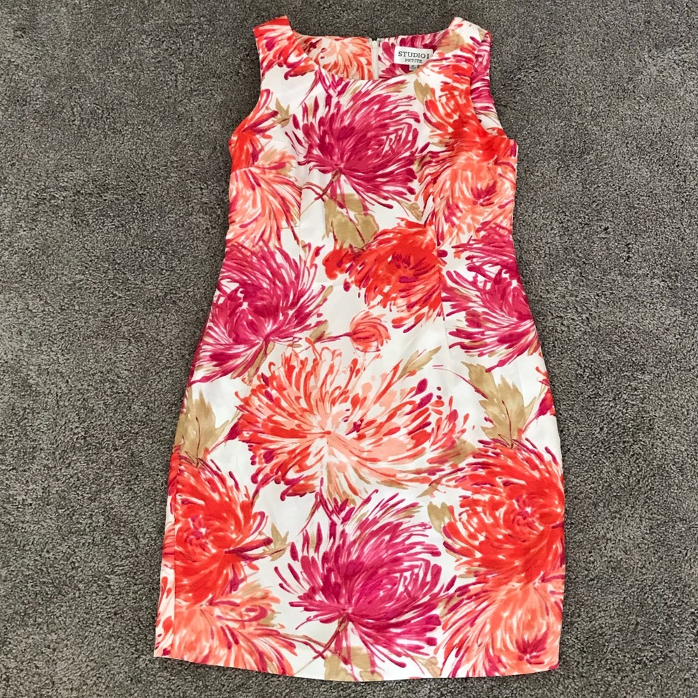 Floral print dress